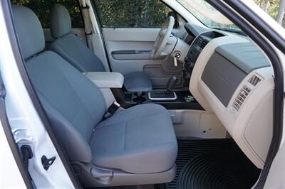 2010 Ford Escape XLS   - Photo 32 - Midvale, UT 84047