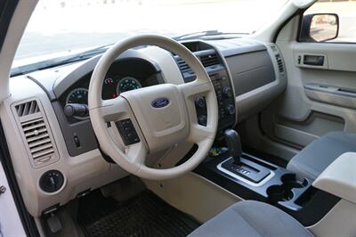 2010 Ford Escape XLS   - Photo 15 - Midvale, UT 84047