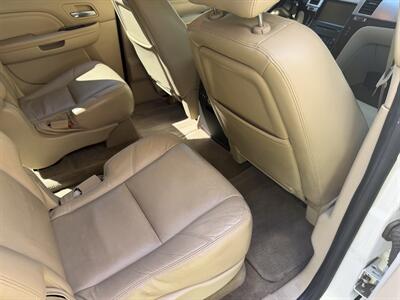 2010 Cadillac Escalade ESV Premium - Photo 18 - Midvale, UT 84047