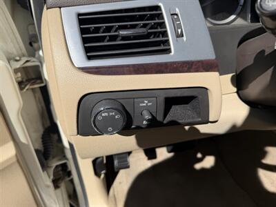 2010 Cadillac Escalade ESV Premium - Photo 10 - Midvale, UT 84047