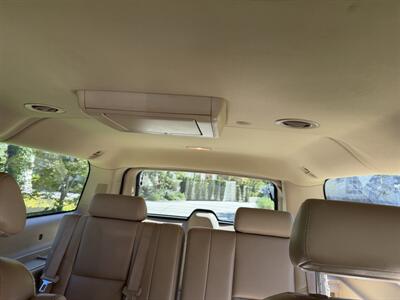 2010 Cadillac Escalade ESV Premium - Photo 14 - Midvale, UT 84047
