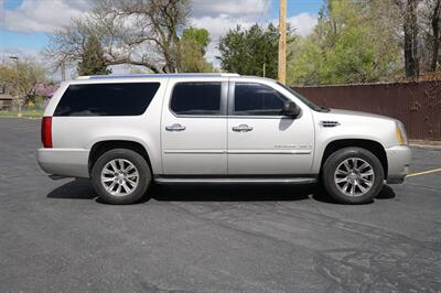 2007 Cadillac Escalade ESV   - Photo 7 - Midvale, UT 84047