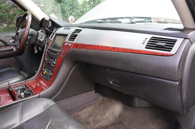 2007 Cadillac Escalade ESV   - Photo 41 - Midvale, UT 84047