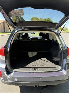 2014 Subaru Outback 2.5i Limited - Photo 4 - Midvale, UT 84047
