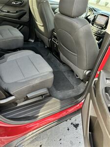2021 Chevrolet Traverse LT Cloth   - Photo 6 - Midvale, UT 84047