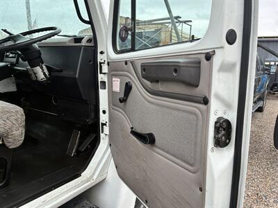 1997 International 4700 - Photo 8 - Midvale, UT 84047