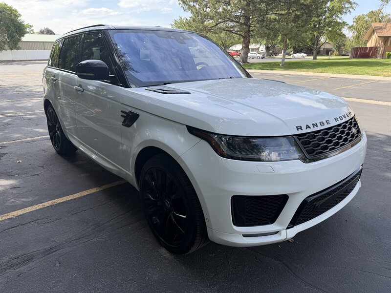 2020 Land Rover Range Rover Sport HST  