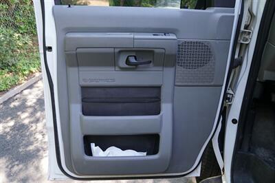 2011 Ford E-350 SD XL - Photo 13 - Midvale, UT 84047