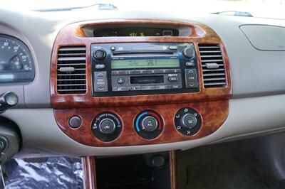 2004 Toyota Camry SE - Photo 19 - Midvale, UT 84047