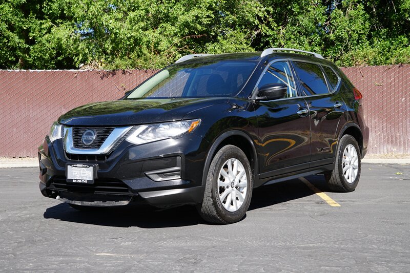 2020 Nissan Rogue SV   - Photo 1 - Midvale, UT 84047