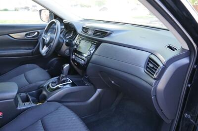 2020 Nissan Rogue SV - Photo 38 - Midvale, UT 84047
