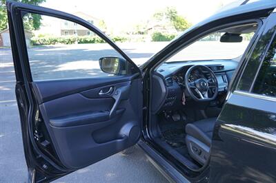 2020 Nissan Rogue SV - Photo 12 - Midvale, UT 84047