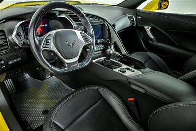 2015 Chevrolet Corvette Z06 3LZ   - Photo 21 - Joliet, IL 60435
