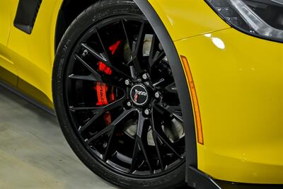 2015 Chevrolet Corvette Z06 3LZ   - Photo 4 - Joliet, IL 60435