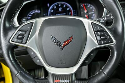 2015 Chevrolet Corvette Z06 3LZ   - Photo 27 - Joliet, IL 60435