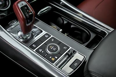 2020 Land Rover Range Rover Sport SVR   - Photo 41 - Joliet, IL 60435