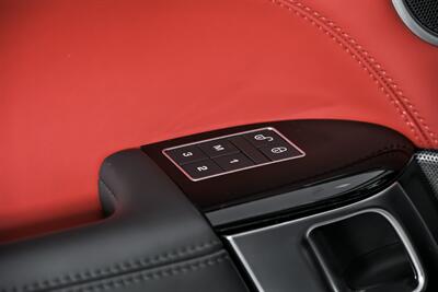 2020 Land Rover Range Rover Sport SVR   - Photo 19 - Joliet, IL 60435