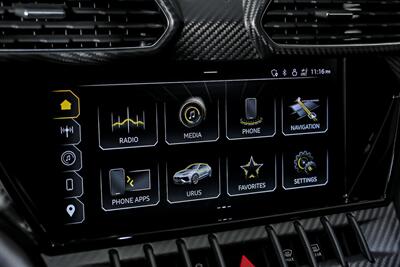 2023 Lamborghini Urus Performante-$100K MODS-1016 WIDEBODY KIT!   - Photo 32 - Joliet, IL 60435