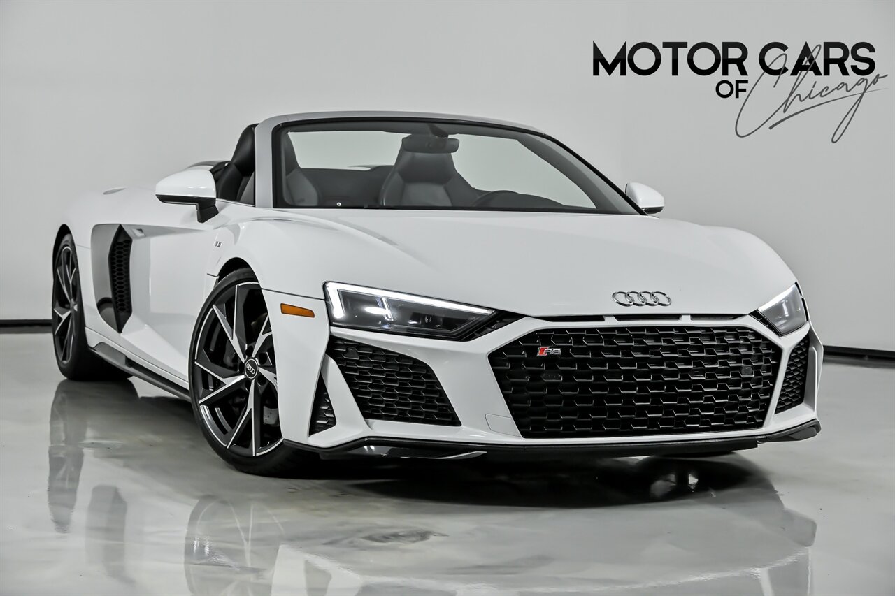 2022 Audi R8 5.2 V10 performance Spyder - Photo 1 - Joliet, IL 60435