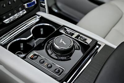 2019 Rolls-Royce Cullinan   - Photo 38 - Joliet, IL 60435