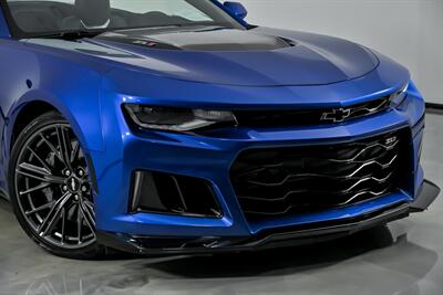 2018 Chevrolet Camaro ZL1 - Photo 3 - Joliet, IL 60435