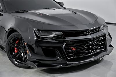 2019 Chevrolet Camaro ZL1   - Photo 3 - Joliet, IL 60435