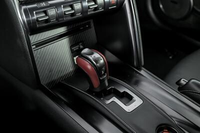 2016 Nissan GT-R Black Edition   - Photo 38 - Joliet, IL 60435