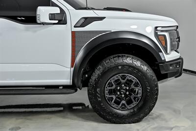 2024 Ford F-150 Raptor   - Photo 15 - Joliet, IL 60435