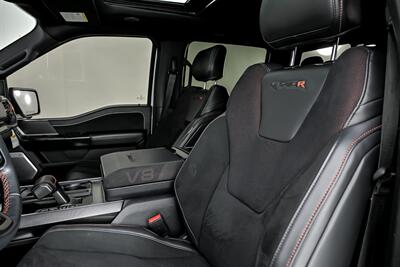 2024 Ford F-150 Raptor   - Photo 24 - Joliet, IL 60435
