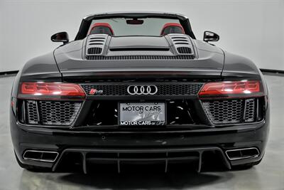 2017 Audi R8 5.2 quattro V10 Spyder   - Photo 11 - Joliet, IL 60435
