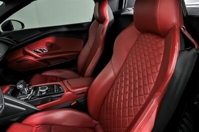 2017 Audi R8 5.2 quattro V10 Spyder   - Photo 27 - Joliet, IL 60435