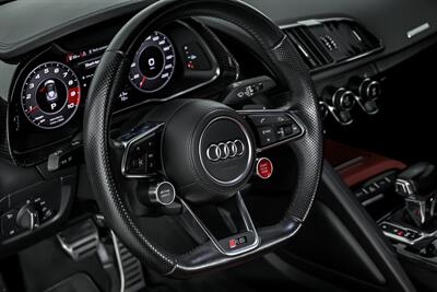 2017 Audi R8 5.2 quattro V10 Spyder   - Photo 28 - Joliet, IL 60435