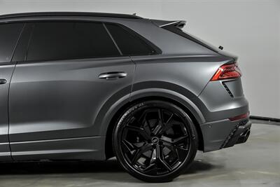 2023 Audi RS Q8 4.0T quattro   - Photo 9 - Joliet, IL 60435