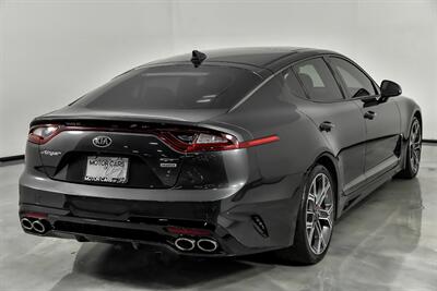 2018 Kia Stinger GT2   - Photo 12 - Joliet, IL 60435