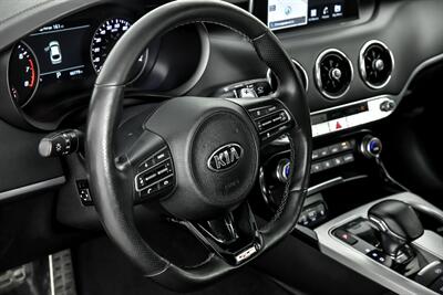 2018 Kia Stinger GT2   - Photo 27 - Joliet, IL 60435