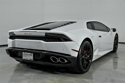 2015 Lamborghini Huracan LP 610-4   - Photo 12 - Joliet, IL 60435
