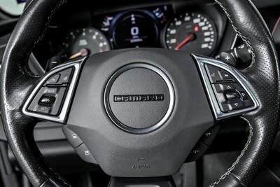 2020 Chevrolet Camaro SS   - Photo 26 - Joliet, IL 60435