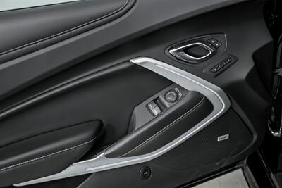 2020 Chevrolet Camaro SS   - Photo 16 - Joliet, IL 60435