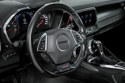 2020 Chevrolet Camaro SS   - Photo 23 - Joliet, IL 60435