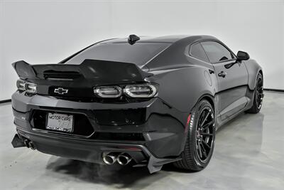 2020 Chevrolet Camaro SS   - Photo 10 - Joliet, IL 60435