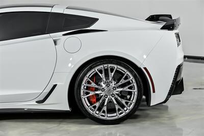 2015 Chevrolet Corvette Z06 3LZ-LOADED STICKER-COMP SEATS-Z07 PACKAGE - Photo 9 - Joliet, IL 60435
