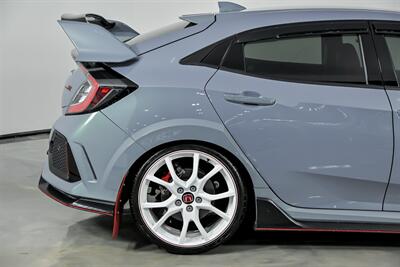 2019 Honda Civic Type R Touring   - Photo 13 - Joliet, IL 60435