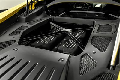 2016 Lamborghini Huracan LP 610-4   - Photo 15 - Joliet, IL 60435