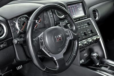 2009 Nissan GT-R Premium   - Photo 24 - Joliet, IL 60435