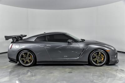 2009 Nissan GT-R Premium   - Photo 14 - Joliet, IL 60435