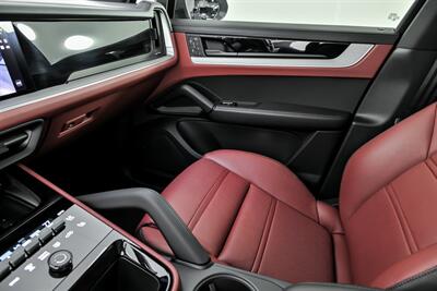 2024 Porsche Cayenne - Photo 40 - Joliet, IL 60435