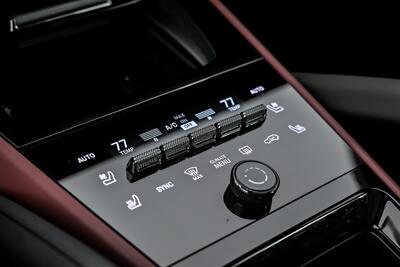 2024 Porsche Cayenne - Photo 39 - Joliet, IL 60435