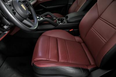 2024 Porsche Cayenne - Photo 22 - Joliet, IL 60435