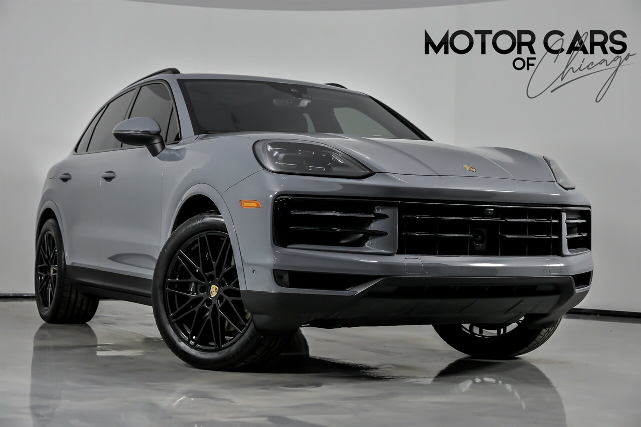 2024 Porsche Cayenne   - Photo 1 - Joliet, IL 60435