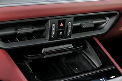 2024 Porsche Cayenne - Photo 38 - Joliet, IL 60435